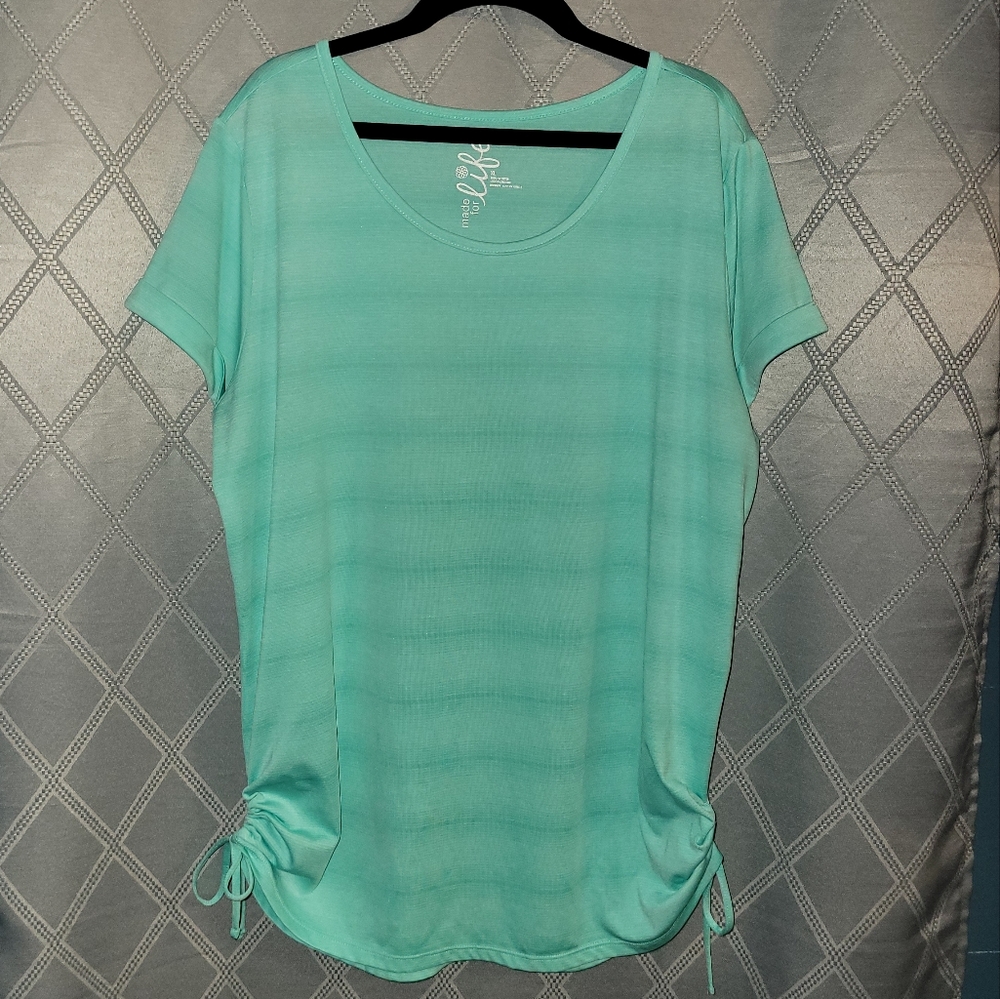 Made for Life Sz XL Mint Green Top